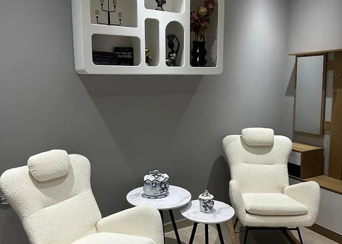 Ionian Pansiyon Avlonya